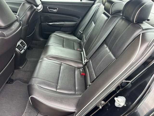 2018 Acura TLX w/Technology Pkg