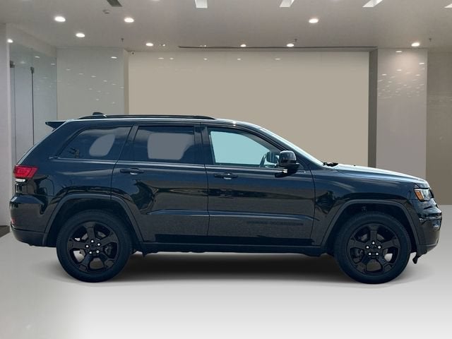 2019 Jeep Grand Cherokee Upland