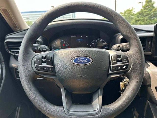 2023 Ford Explorer Base