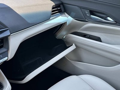 2023 Cadillac CT4 Luxury