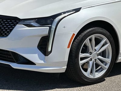 2023 Cadillac CT4 Luxury