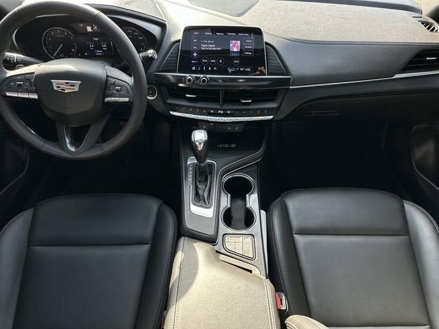 2022 Cadillac CT4 Luxury