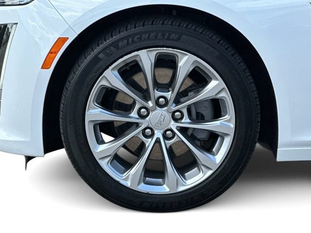 2022 Cadillac CT5 Premium Luxury