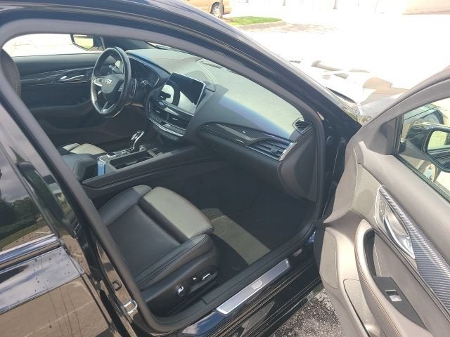 2023 Cadillac CT5 Sport