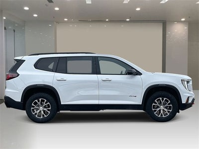 2025 GMC Acadia AT4