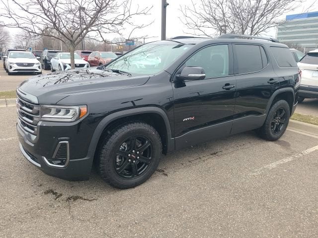 2023 GMC Acadia AT4