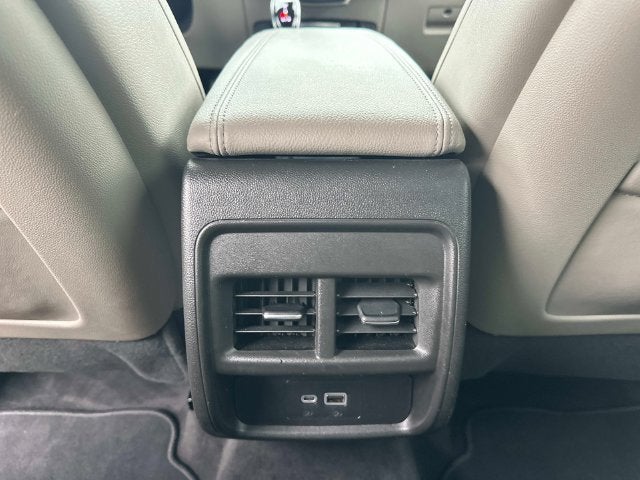 2023 Cadillac XT4 FWD Luxury