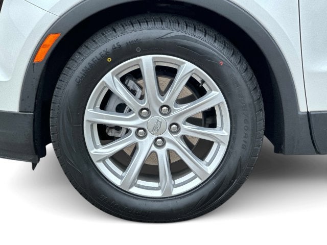 2023 Cadillac XT4 FWD Luxury
