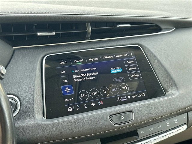 2023 Cadillac XT4 Luxury