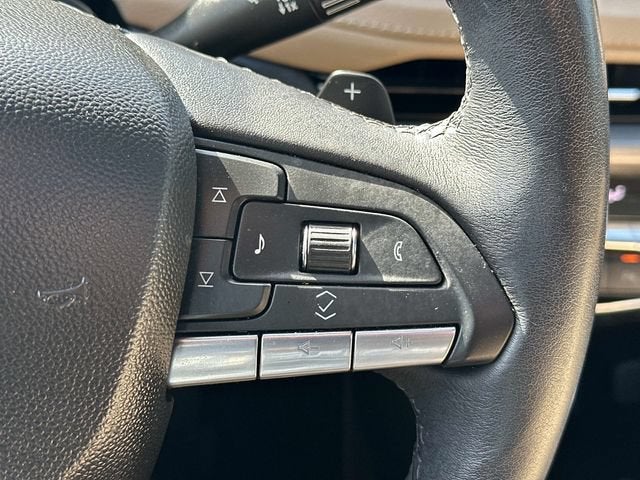 2024 Cadillac XT4 Luxury