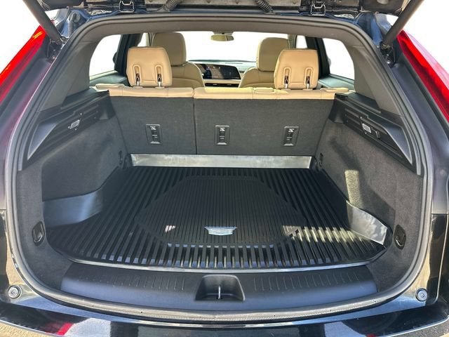 2024 Cadillac XT4 Luxury