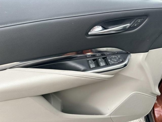 2019 Cadillac XT4 AWD Luxury