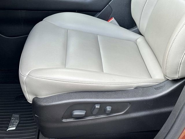 2019 Cadillac XT4 AWD Luxury