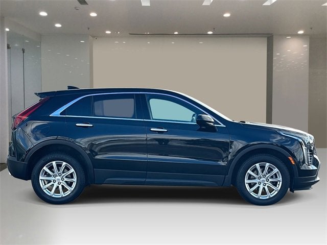 2022 Cadillac XT4 Luxury