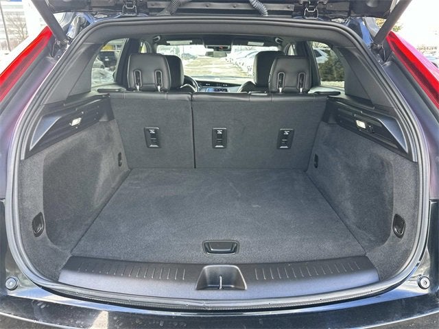 2022 Cadillac XT4 Luxury