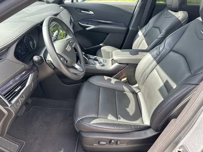 2023 Cadillac XT4 Luxury