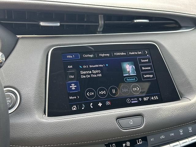 2023 Cadillac XT4 Luxury
