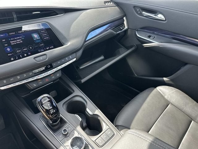 2023 Cadillac XT4 Luxury