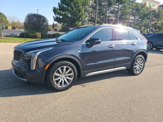 2023 Cadillac XT4 Premium Luxury