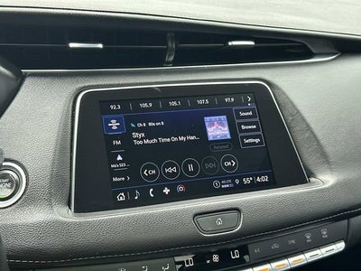 2023 Cadillac XT4 Premium Luxury
