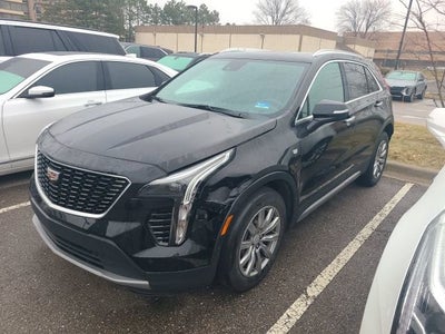 2022 Cadillac XT4 Premium Luxury