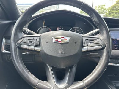 2023 Cadillac XT4 Premium Luxury