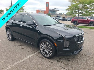 2024 Cadillac XT4 Premium Luxury