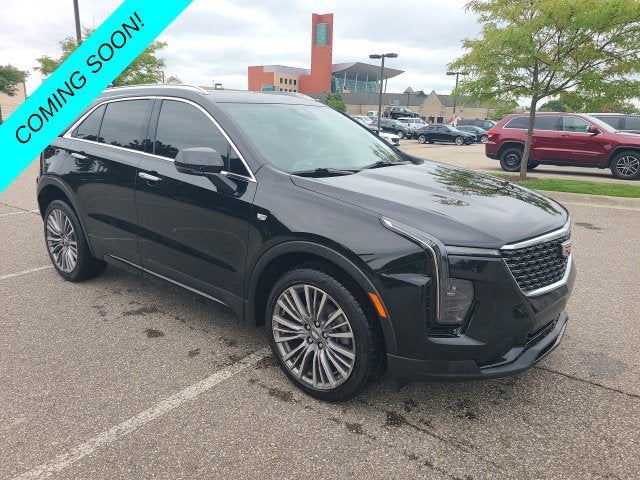 2024 Cadillac XT4 Premium Luxury