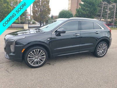 2024 Cadillac XT4 Premium Luxury