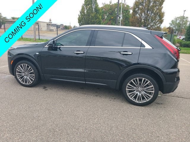 2024 Cadillac XT4 Premium Luxury