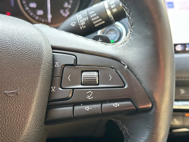 2019 Cadillac XT4 AWD Premium Luxury
