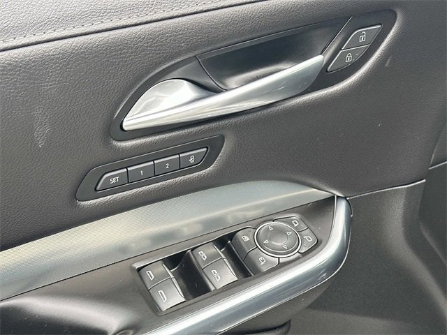 2022 Cadillac XT4 Premium Luxury