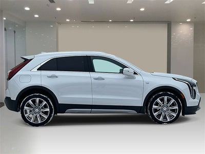 2022 Cadillac XT4 Premium Luxury