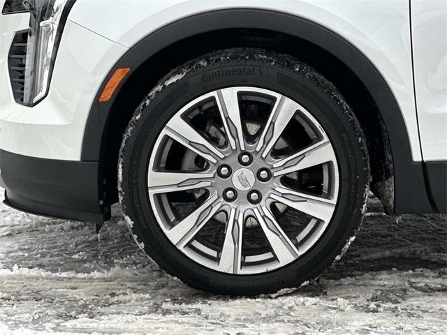 2022 Cadillac XT4 Premium Luxury