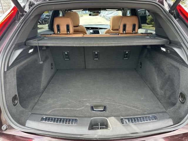 2020 Cadillac XT4 AWD Premium Luxury