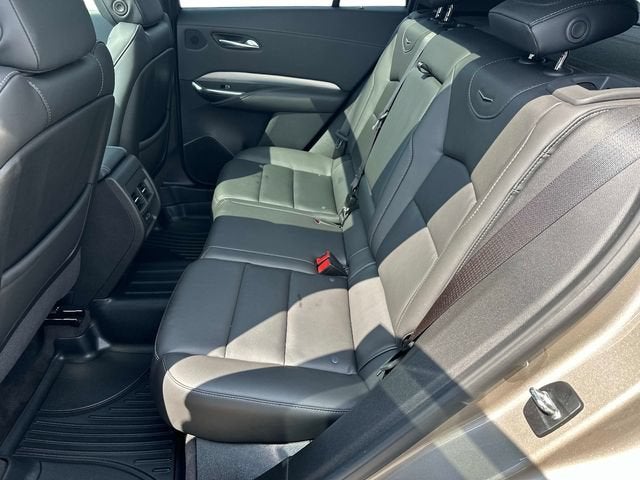 2023 Cadillac XT4 AWD Premium Luxury