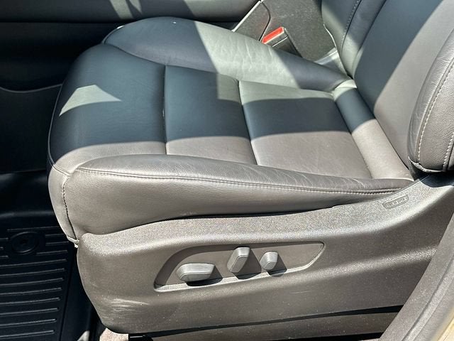 2023 Cadillac XT4 AWD Premium Luxury