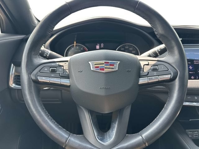 2023 Cadillac XT4 AWD Premium Luxury