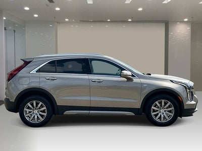 2023 Cadillac XT4 AWD Premium Luxury