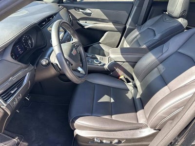 2023 Cadillac XT4 Sport
