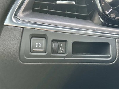 2023 Cadillac XT5 Luxury