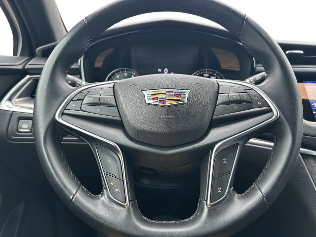 2024 Cadillac XT5 Luxury