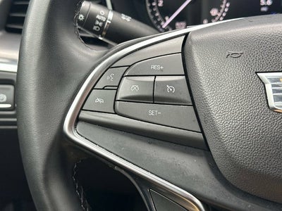 2024 Cadillac XT5 Luxury