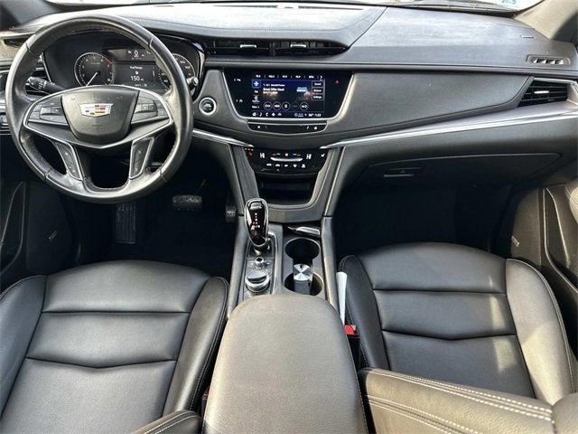 2023 Cadillac XT5 Luxury
