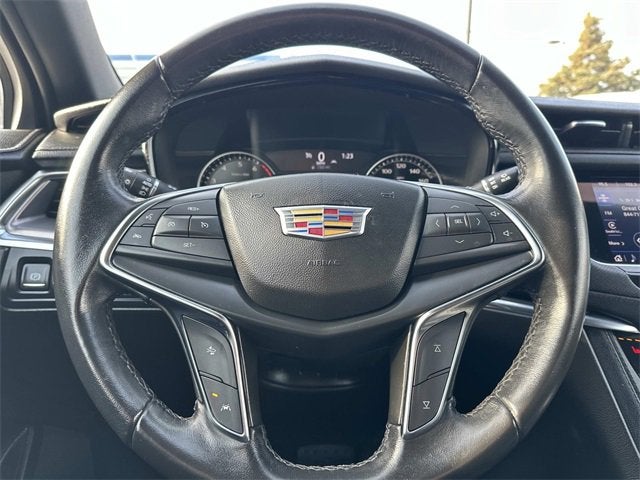 2023 Cadillac XT5 Luxury