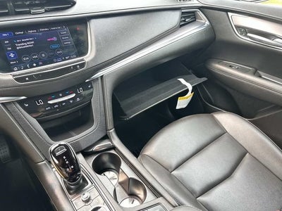 2023 Cadillac XT5 Luxury