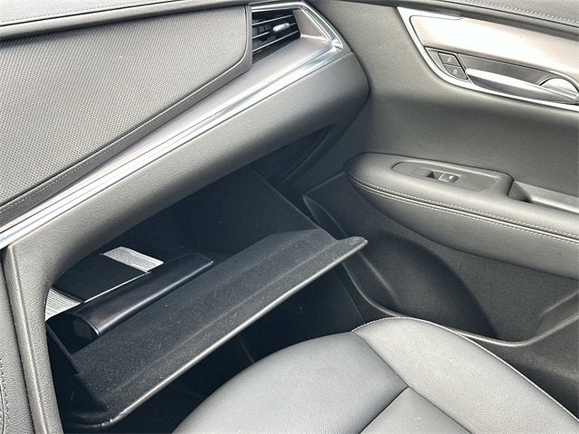 2023 Cadillac XT5 Luxury