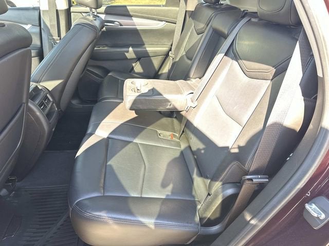 2017 Cadillac XT5 Luxury FWD