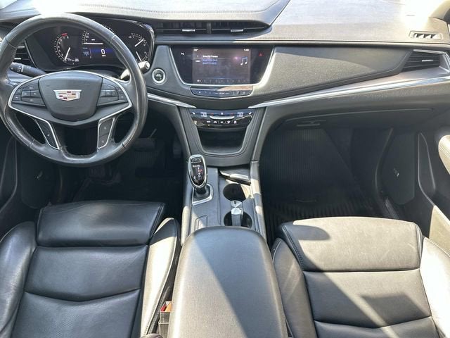 2017 Cadillac XT5 Luxury FWD