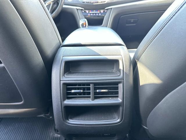 2017 Cadillac XT5 Luxury FWD